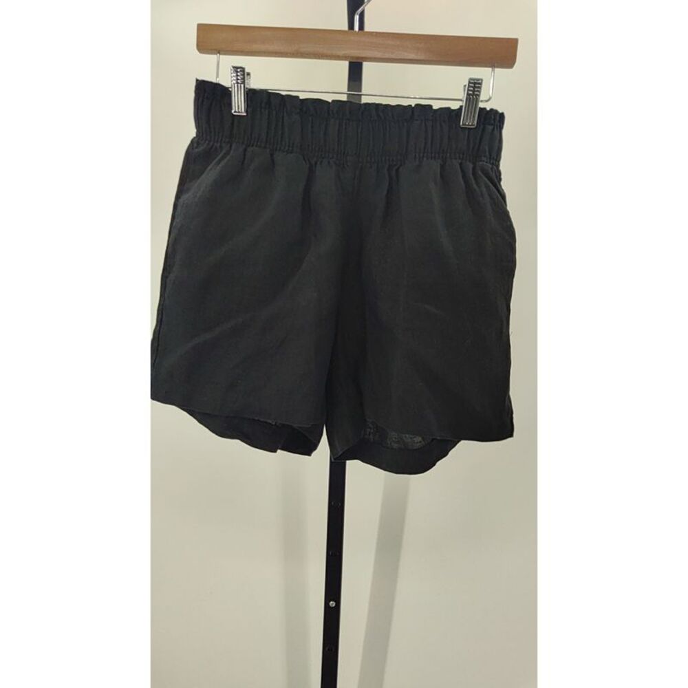Quince Black Elastic-Waist Casual Shorts